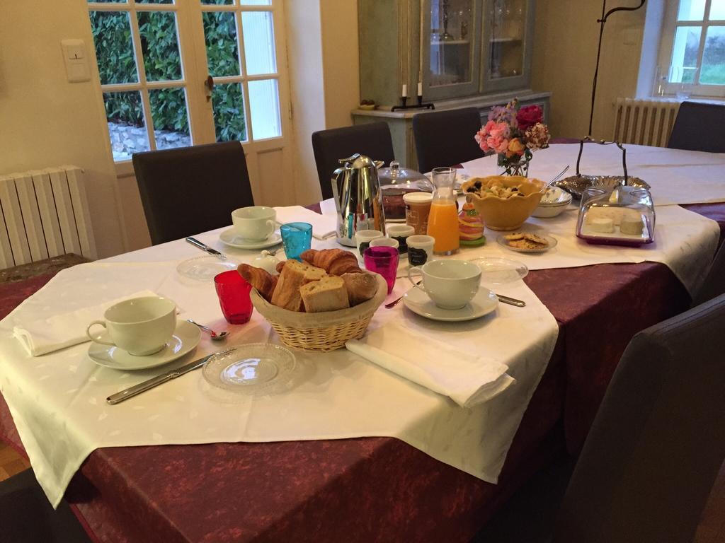 Les Colonnes De Chanteloup Couette-café Amboise