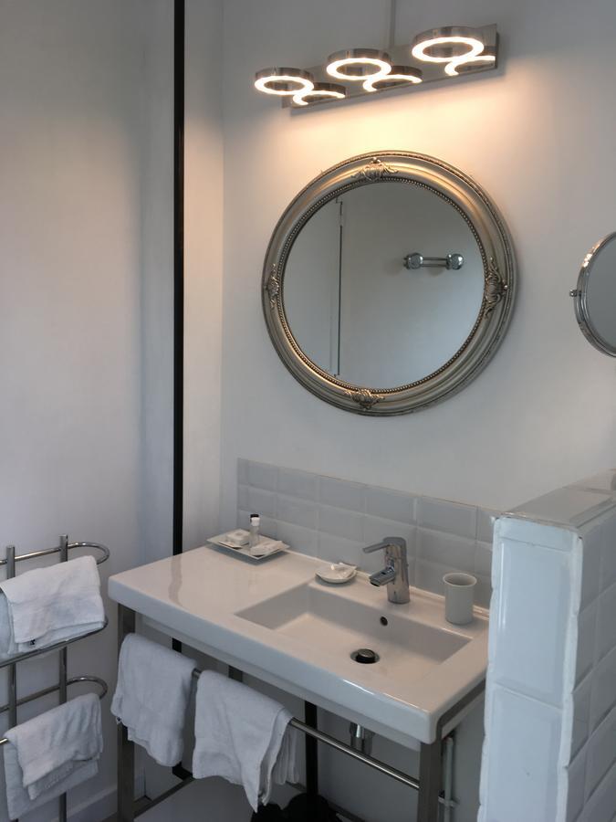 Couette-café Les Colonnes De Chanteloup 4*